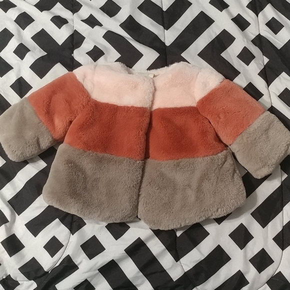 First Impressions Other - NWOT Colorblocked Faux-Fur Coat